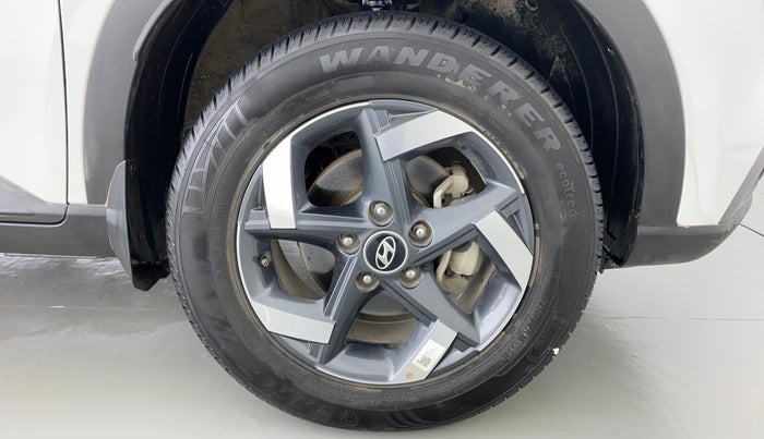 2021 Hyundai VENUE 1.0L Turbo GDI SX MT, Petrol, Manual, 30,147 km, Right Front Wheel
