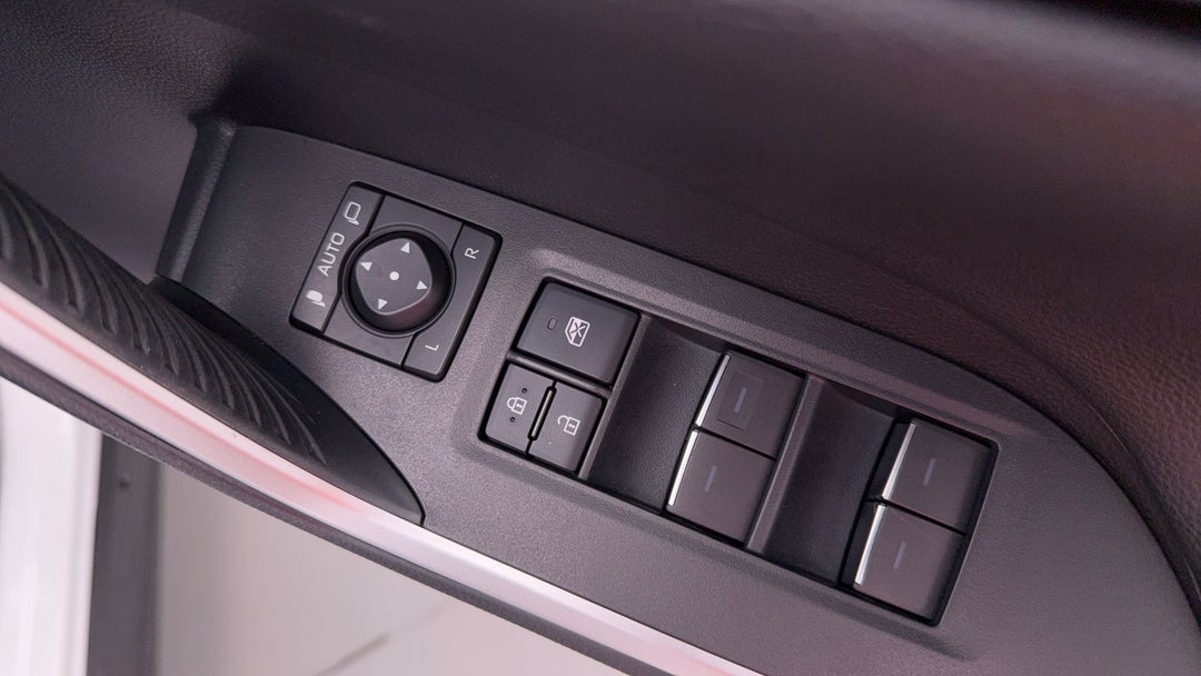 2024 Toyota RAV4 Cruiser (2WD), Automatic, 22963 km, Drivers Side Door Panel Controls