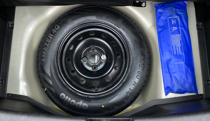 2015 Maruti Swift VXI D, Petrol, Manual, 39,579 km, Spare Tyre
