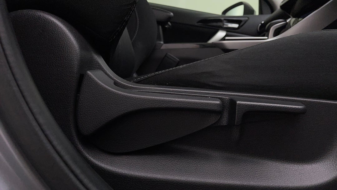 2018 Mitsubishi Eclipse Cross Ls (2wd), Automatic, 98836 km, Drivers Side Adjustment Panel