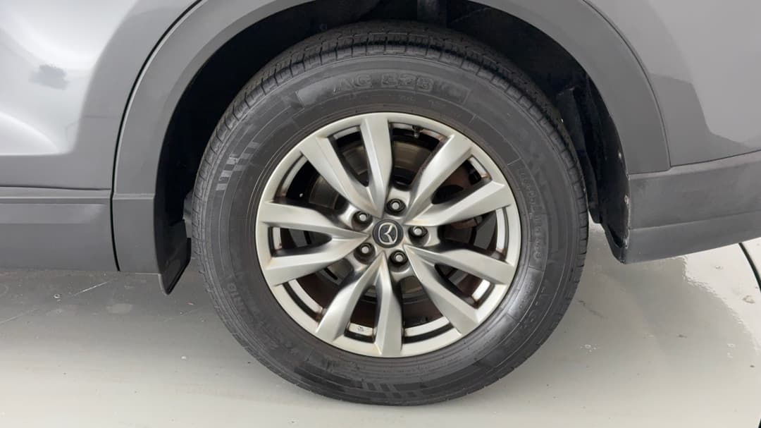 2017 Mazda CX-9 Touring (FWD), Automatic, 126240 km, Left Rear Wheel