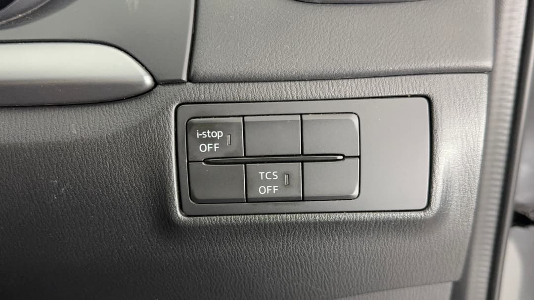 2017 Mazda CX-9 Touring (FWD), Automatic, 126240 km, Utility Switches/Buttons