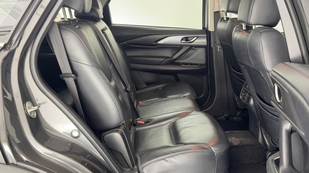 2017 Mazda CX-9 Touring (FWD), Automatic, 126240 km, Right Side Rear Door Cabin View