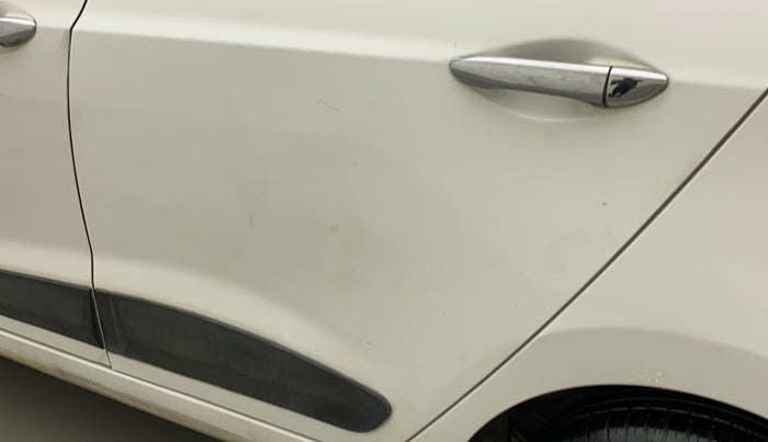 2015 Hyundai Xcent S 1.2, Petrol, Manual, 33,138 km, Rear left door - Slightly dented