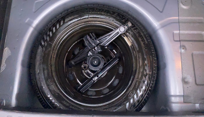 2019 Ford New Figo 1.2 TITANIUM BLU, Petrol, Manual, 22,795 km, Spare Tyre