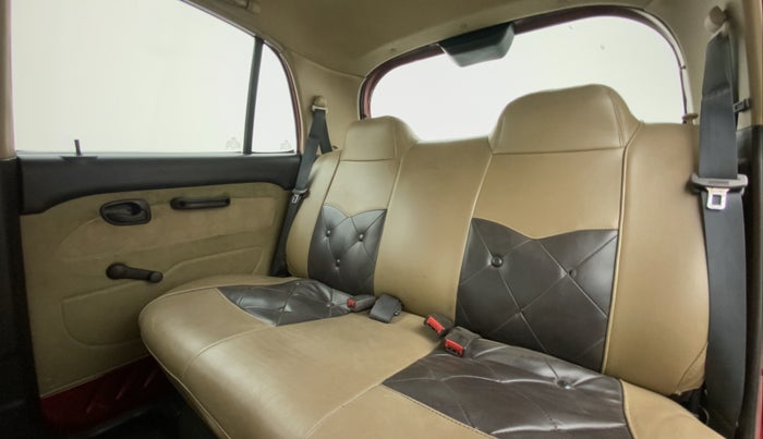 2011 Hyundai Santro Xing GL PLUS, Petrol, Manual, 65,759 km, Right Side Rear Door Cabin