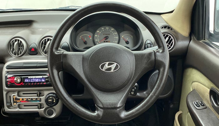 2011 Hyundai Santro Xing GL PLUS, Petrol, Manual, 65,759 km, Steering Wheel Close Up