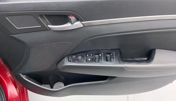 2017 Hyundai New Elantra 1.6 SX AT O, Diesel, Automatic, 69,264 km, Driver Side Door Panels Control