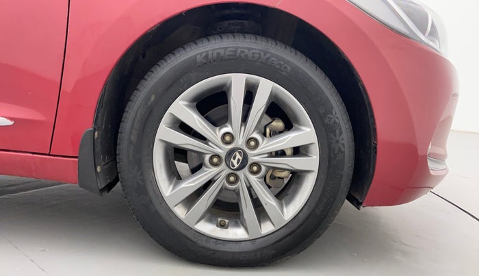 2017 Hyundai New Elantra 1.6 SX AT O, Diesel, Automatic, 69,264 km, Right Front Wheel