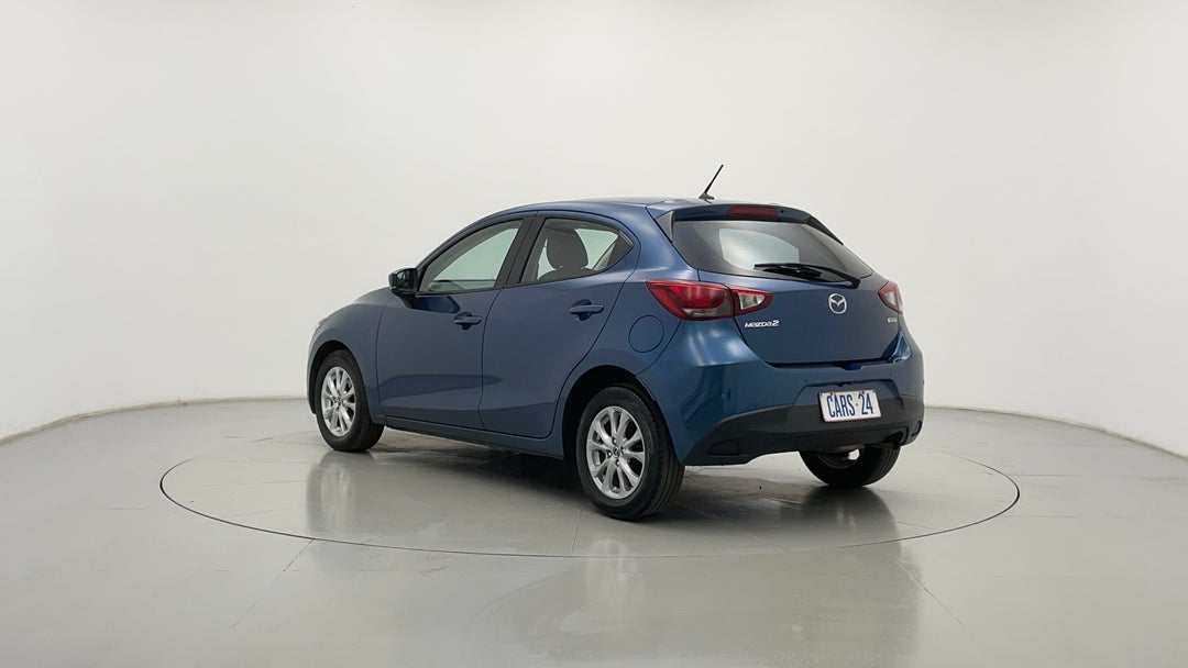 Left Back Diagonal (45- Degree) View