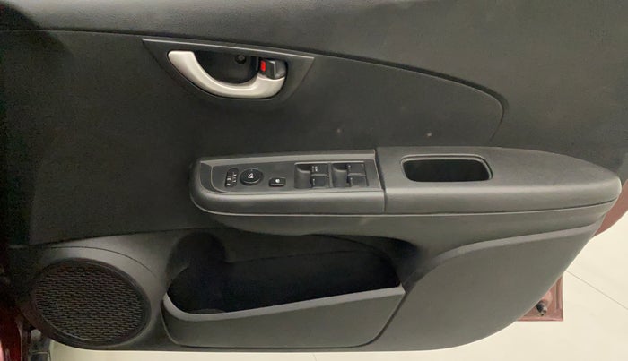 2017 Honda BR-V 1.5L I-VTEC S, Petrol, Manual, 74,095 km, Driver Side Door Panels Control