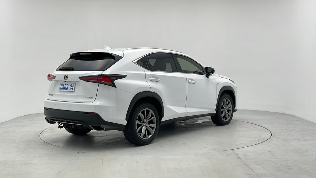 Right Back Diagonal (45- Degree) View