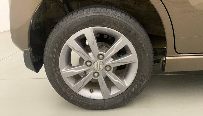 2017 Maruti Wagon R 1.0 VXI+ AMT, Petrol, Automatic, 49,006 km, Right Rear Wheel