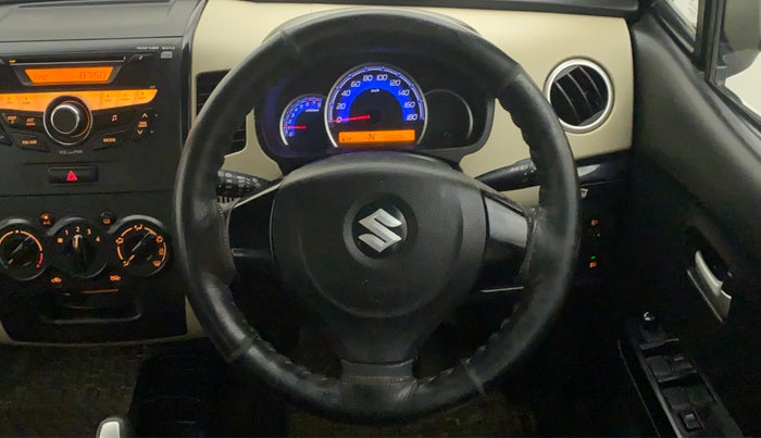 2017 Maruti Wagon R 1.0 VXI+ AMT, Petrol, Automatic, 49,006 km, Steering Wheel Close Up