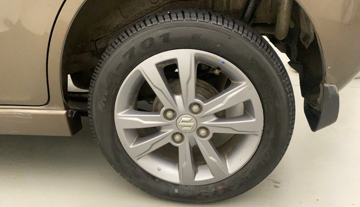 2017 Maruti Wagon R 1.0 VXI+ AMT, Petrol, Automatic, 49,006 km, Left Rear Wheel
