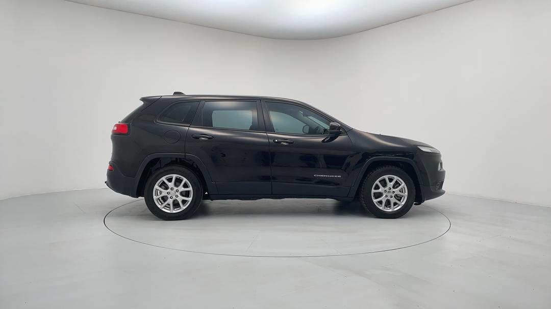 2015 Jeep Cherokee Sport (4x2), Automatic, 106747 km, Right Side View