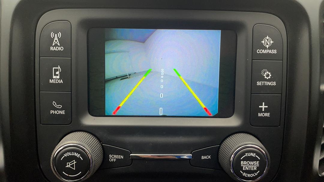 2015 Jeep Cherokee Sport (4x2), Automatic, 106747 km, Parking Camera