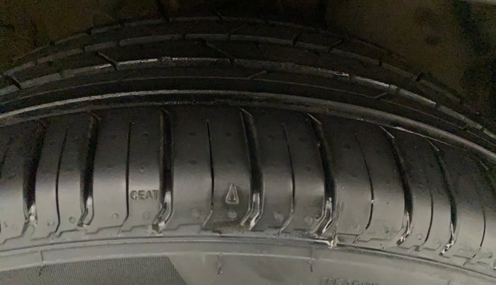 2019 Hyundai VENUE SX 1.0 TURBO, Petrol, Manual, 60,258 km, Right Front Tyre Tread
