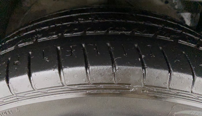2019 MG HECTOR SHARP 2.0 DIESEL, Diesel, Manual, 39,475 km, Right Front Tyre Tread