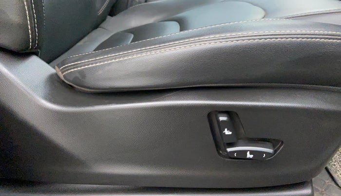 2019 MG HECTOR SHARP 2.0 DIESEL, Diesel, Manual, 39,475 km, Driver Side Adjustment Panel