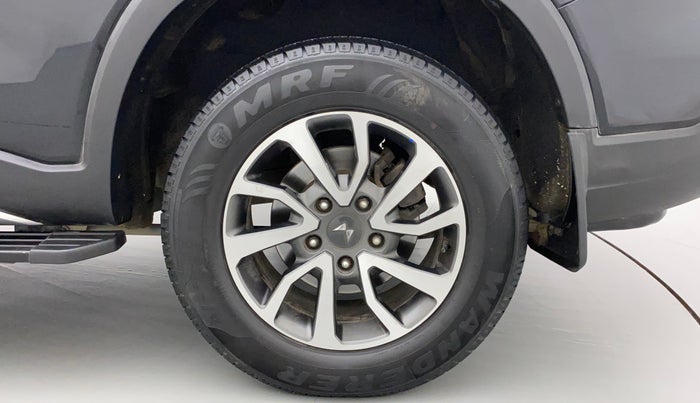 2022 Mahindra SCORPIO-N Z8 L DIESEL AT 2WD 6 STR, Diesel, Automatic, 25,382 km, Left Rear Wheel