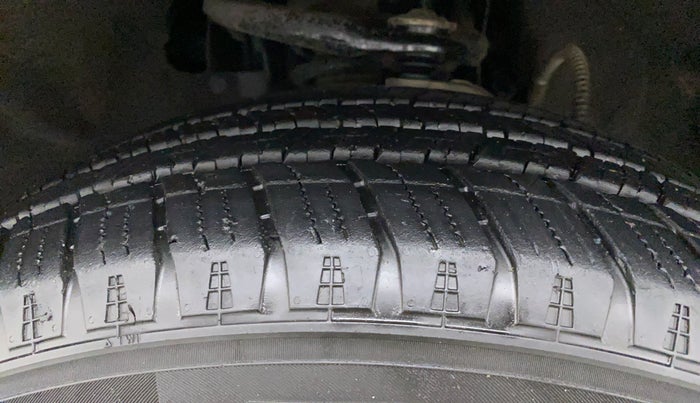 2022 Mahindra SCORPIO-N Z8 L DIESEL AT 2WD 6 STR, Diesel, Automatic, 25,382 km, Left Front Tyre Tread