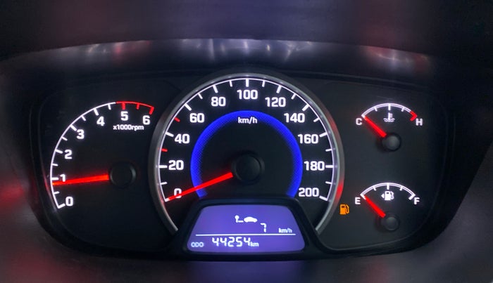 2016 Hyundai Grand i10 SPORTZ 1.1 CRDI, Diesel, Manual, 44,691 km, Odometer Image