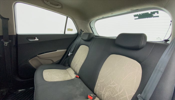 2018 Hyundai Grand i10 ASTA 1.2 KAPPA VTVT, Petrol, Manual, 36,020 km, Right Side Rear Door Cabin