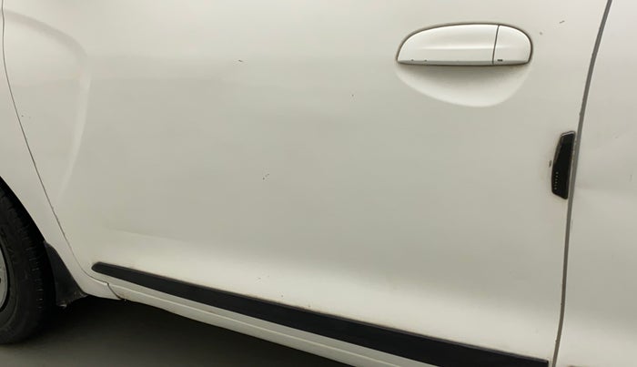 2019 Hyundai NEW SANTRO SPORTZ CNG, CNG, Manual, 69,189 km, Front passenger door - Slightly dented