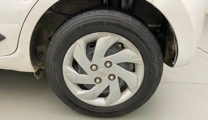 2019 Hyundai NEW SANTRO SPORTZ CNG, CNG, Manual, 69,189 km, Left Rear Wheel