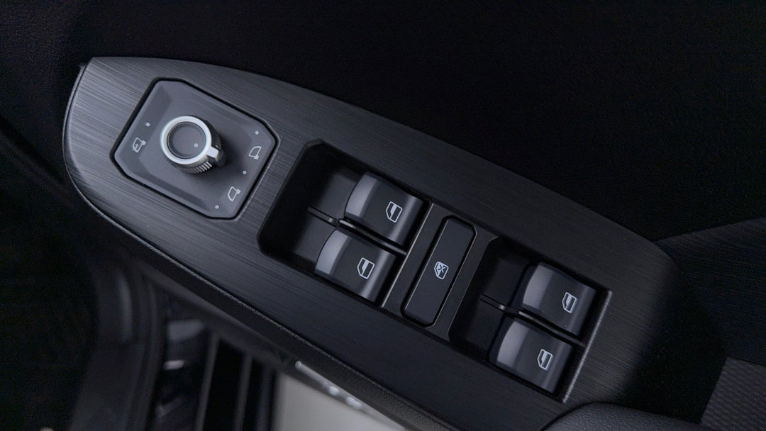 Drivers Side Door Panel Controls