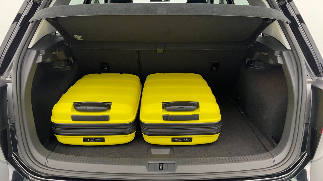 2016 Volkswagen Golf 92 Tsi Trendline, Automatic, 60734 km, Boot Inside View with Luggage