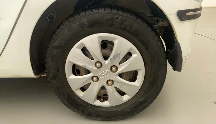 2013 Hyundai i10 MAGNA 1.1, Petrol, Manual, 47,502 km, Left Rear Wheel