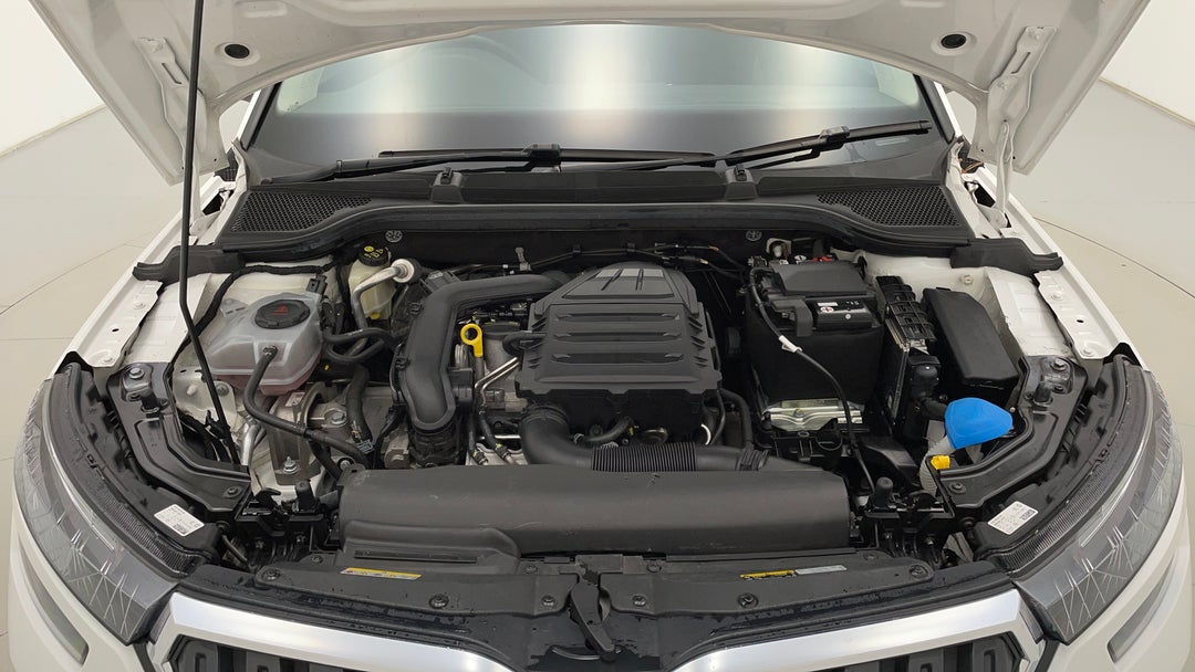 Open Bonnet (Engine)