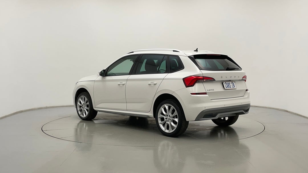 Left Back Diagonal (45- Degree) View