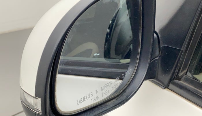 2012 Hyundai i20 SPORTZ 1.2, Petrol, Manual, 1,06,230 km, Left rear-view mirror - Mirror motor not working