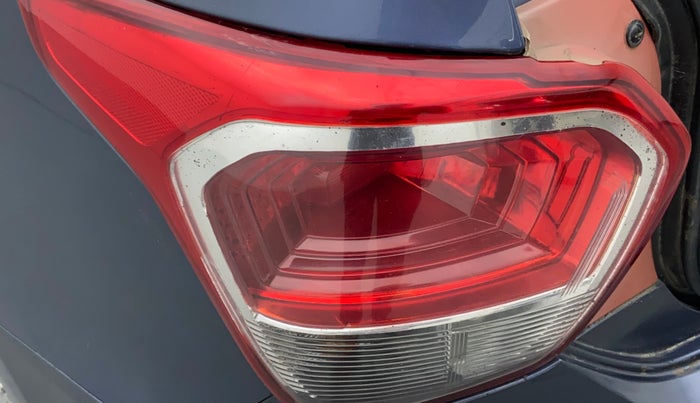 2015 Hyundai Xcent S 1.2, Petrol, Manual, 48,128 km, Left tail light - Minor damage
