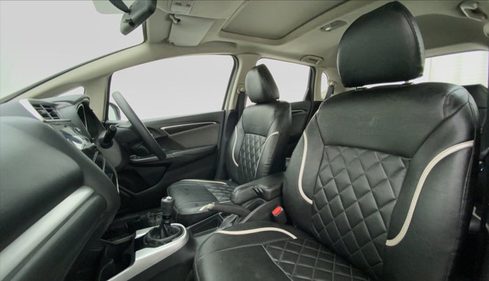 2017 Honda WR-V 1.5 i-DTEC VX MT, Diesel, Manual, 98,264 km, Right Side Front Door Cabin