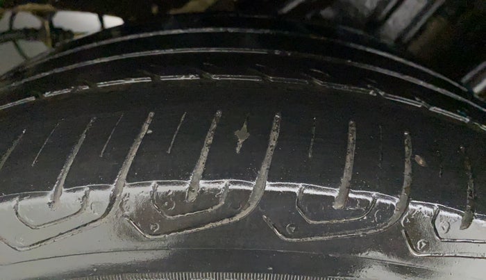 2017 Honda WR-V 1.5 i-DTEC VX MT, Diesel, Manual, 98,264 km, Right Rear Tyre Tread