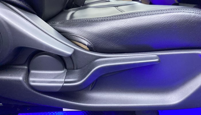 2019 Honda Amaze 1.2 SMT I VTEC, Petrol, Manual, 8,786 km, Driver Side Adjustment Panel