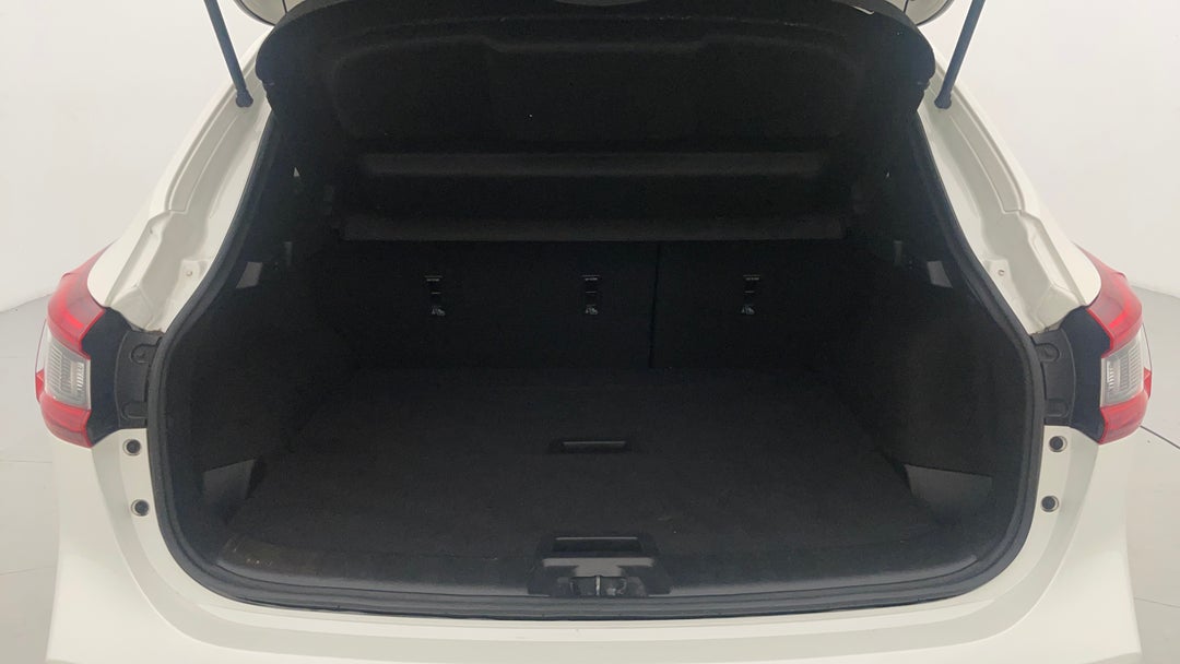 2018 Nissan Qashqai Ti, Automatic, 144384 km, Boot Inside View