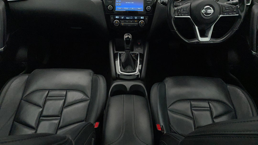 2018 Nissan Qashqai Ti, Automatic, 144384 km, Center Console