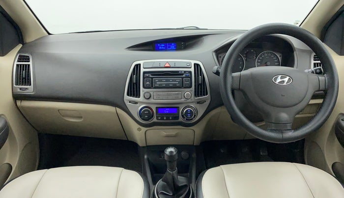 2013 Hyundai i20 MAGNA (O) 1.2, Petrol, Manual, 62,217 km, Dashboard