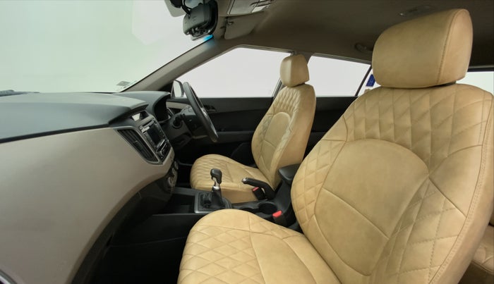 2016 Hyundai Creta 1.6 E + VTVT, Petrol, Manual, 30,221 km, Right Side Front Door Cabin