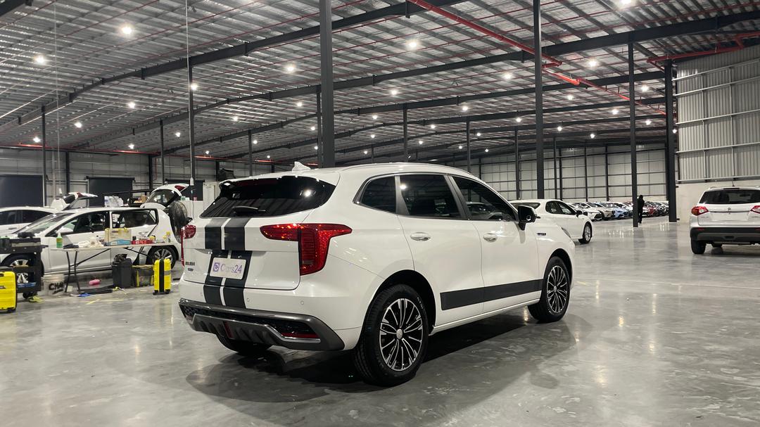 2023 GWM Haval Jolion Ultra Hybrid, Automatic, 44873 km, Right Back Diagonal (45- Degree) View