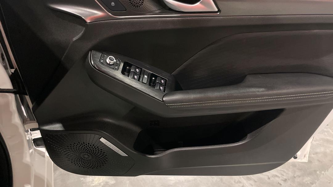 2023 GWM Haval Jolion Ultra Hybrid, Automatic, 44873 km, Speaker View