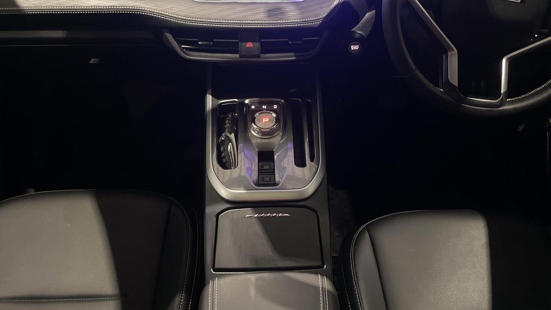 2023 GWM Haval Jolion Ultra Hybrid, Automatic, 44873 km, Center Console
