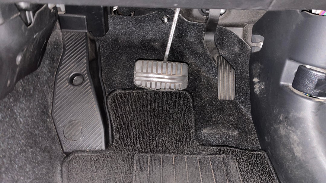 Pedals and Footmat