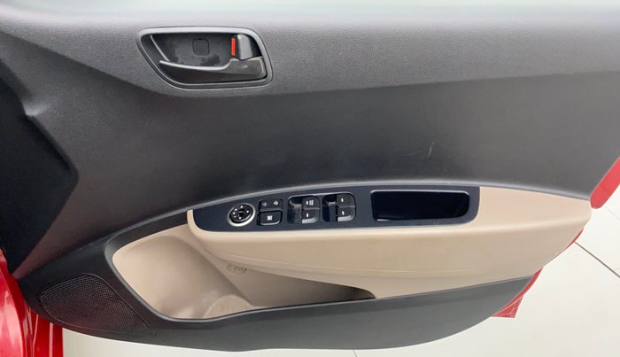 2017 Hyundai Grand i10 MAGNA 1.2 KAPPA VTVT, Petrol, Manual, 24,112 km, Driver Side Door Panels Control