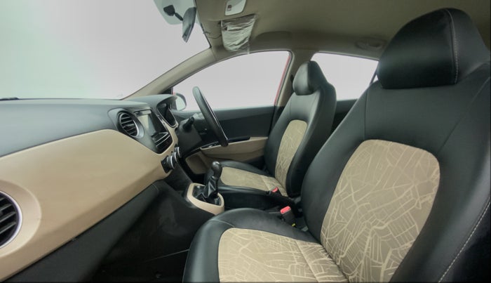 2017 Hyundai Grand i10 MAGNA 1.2 KAPPA VTVT, Petrol, Manual, 24,112 km, Right Side Front Door Cabin